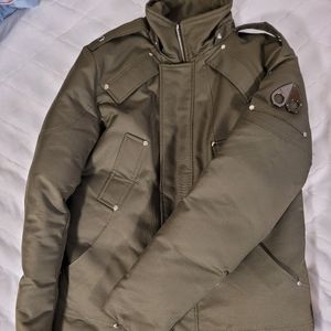 Moose knuckle parka